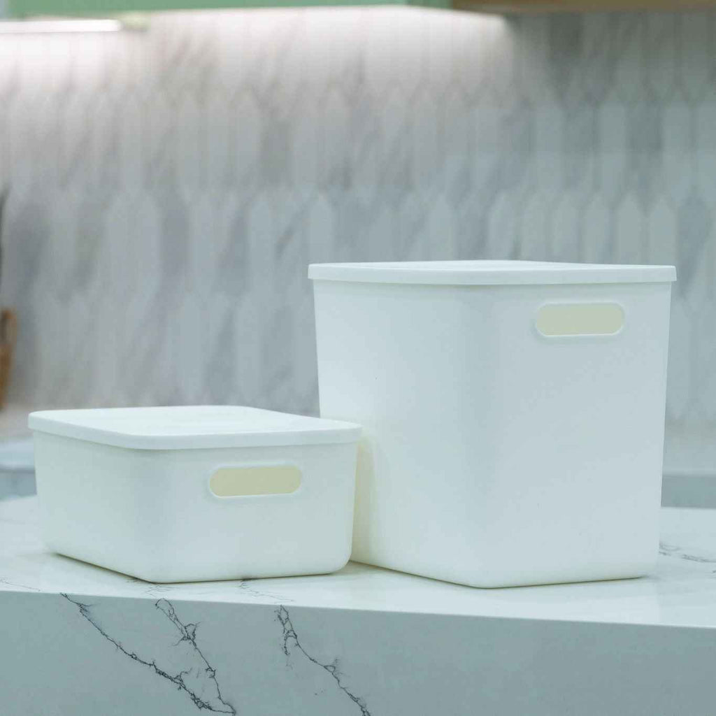 Medium White Storage Tub with Lid